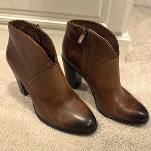 Vince Camuto Franell booties. 8.5